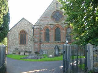 photo of St Mary Magdalene's Church burial ground